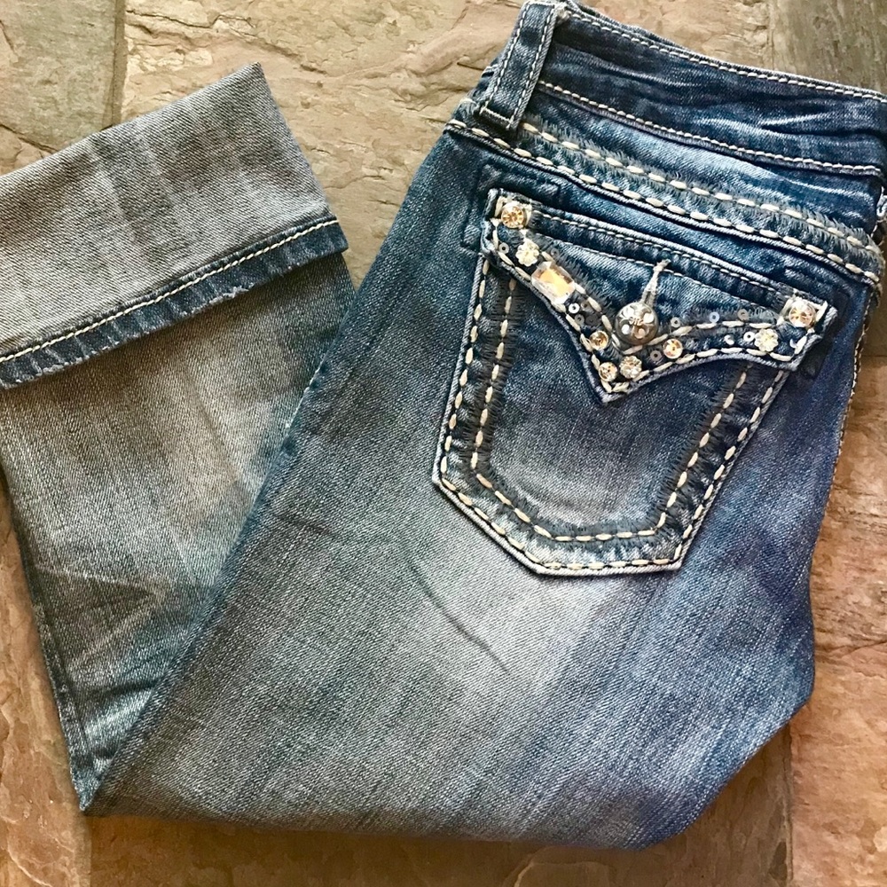 🌈💚💕 HOST PICK!! Miss Me Jeans Capri Cuff Rhinestones Buckle